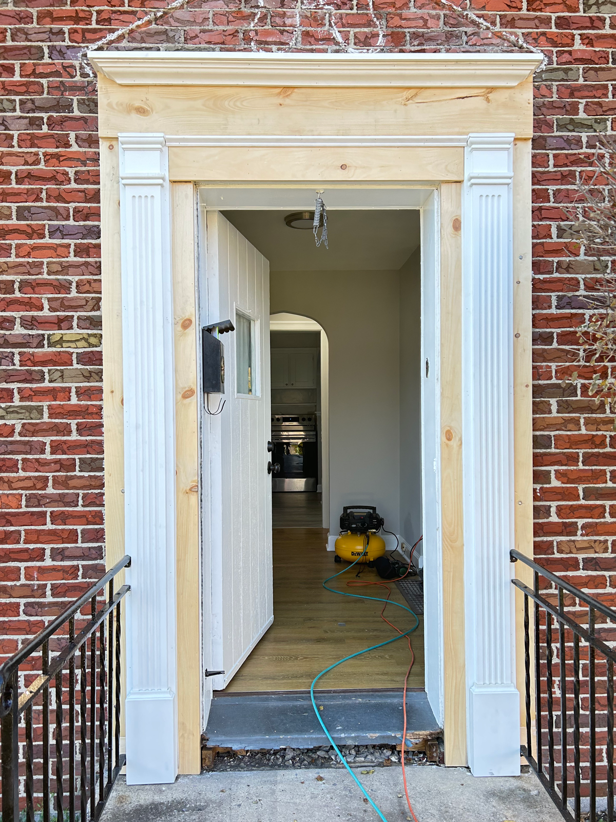 door2